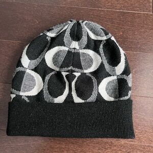 Coach Signature Knit Beanie Wool Blend Like New O/S